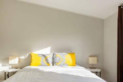 @ Marbella Lane - 10 Acres Oasis Desert Retreat!