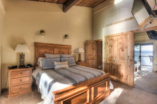Brockway Springs Lodge