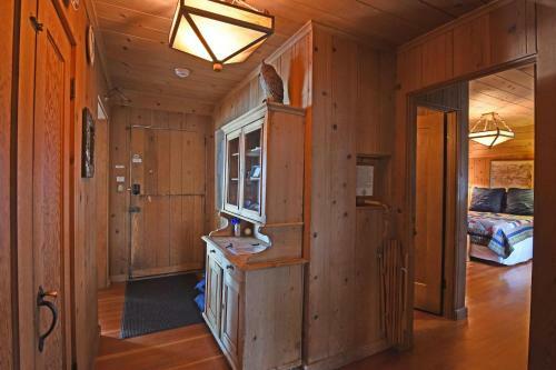 Rockpile Treehouse