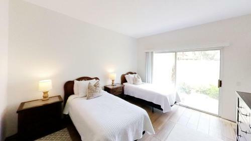 Desert Serenity 5 Star Private Pool-spa-bbq 3br-