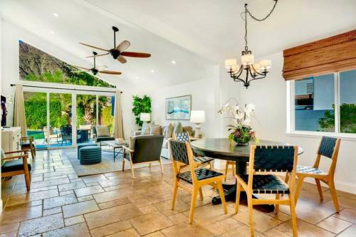 Luxe Cove Retreat ? Heated Pool ? Spa ? 31+ Days