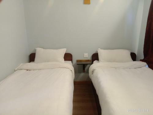 Hotel 7 Km Hill Station Resort