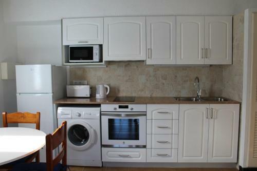 Apartamento Con Piscina En Ciudadela, Cala En Blanes