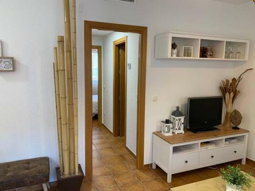 Apartamento Nuevo A Pie De Playa: Wifi, Piscina