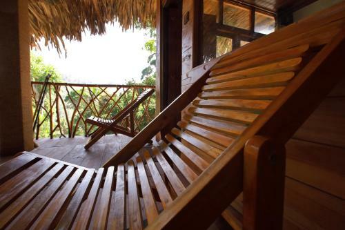 Bed & Breakfast The Winsome & Tree House