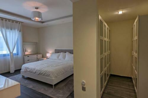 Apartamento Luxury 1-bedroom Flat In Private Compound.