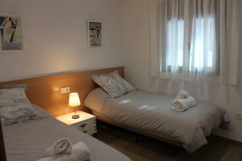 Apartamento Amplio Y Acogedor, En Plaza de Pradollano