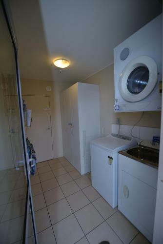 Majestic Court 802 - Central Christchurch Studio