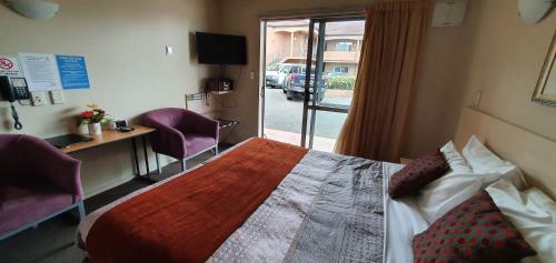 Majestic Court 802 - Central Christchurch Studio