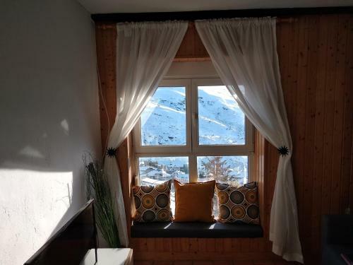 Apartamento Acogedor Estudio Con Parking Gratis - Stunning Views