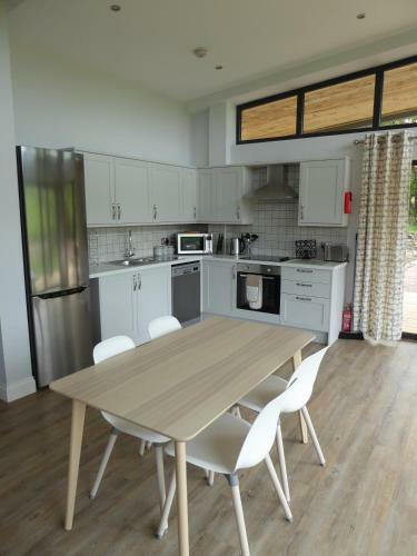 Auchendennan Luxury Self Catering Cottages