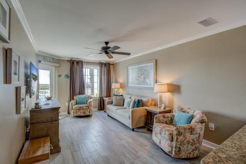 Immaculate Condo Prime Orange Beach Location With Spectacular Views