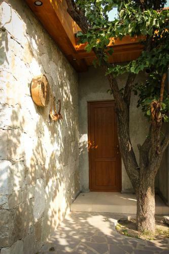 Villa Yerkir Eco House