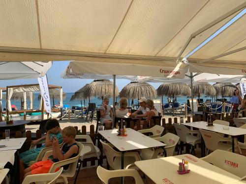 Apartament Aguamarina On The Beach Front