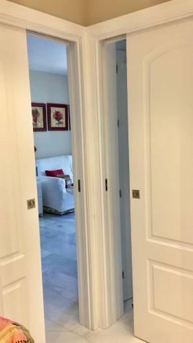 Apartamento Mi Capricho, Beachfront, Grownfloor, Private Garden & Terrace