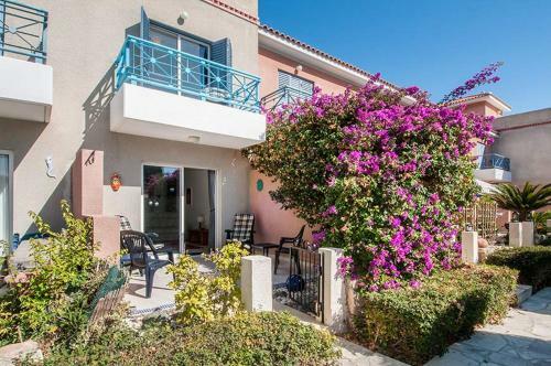 Iris A8 Cottages Holiday Home Paphos