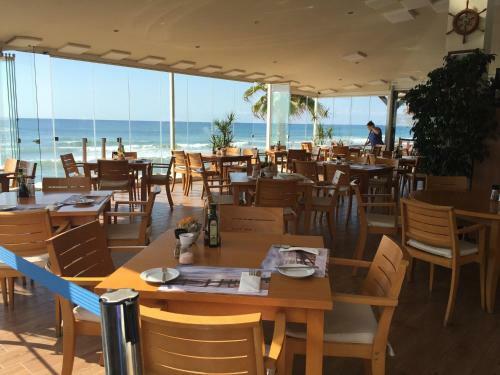 Apartament Mansion Beachfront - Apartments With Sea Views