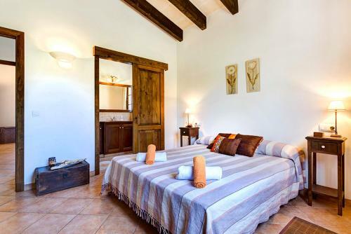 Casa Con Jard�n Y Piscina - Morell Onze