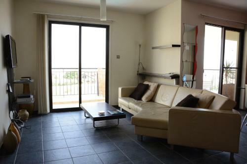 Apartamento Oroklini Hills 4