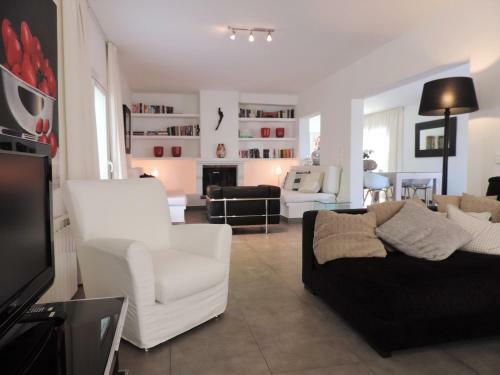 Holiday Villa Reina, Cala Llonga