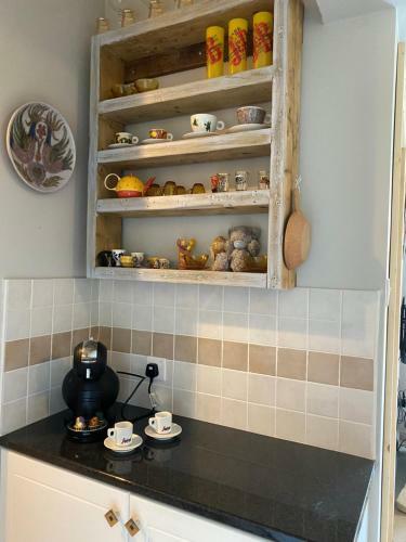 Apartamento Retro N? Boujee 1br Apt With Pool And Balcony