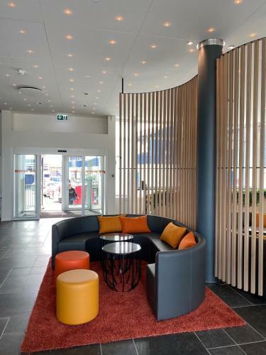 Hotel Hhe Express
