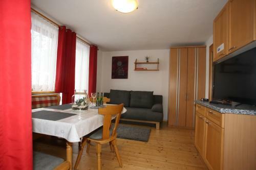 Apartamento Ferienwohnung Sturm Pitztal