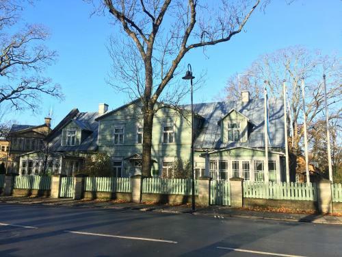 Hostal Pargi 5 Guesthouse