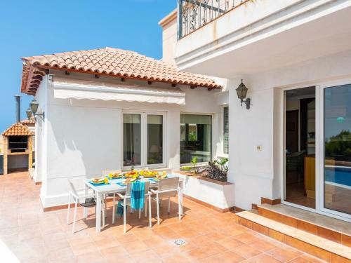 Hermosa Villa Chayofa Con Piscina Y Terraza