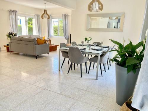 Villa Elaia - Coral Bay