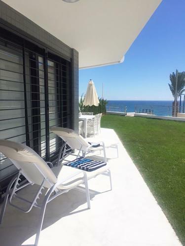 Apartamento Infinity View Luxery App With Garden And Sea View