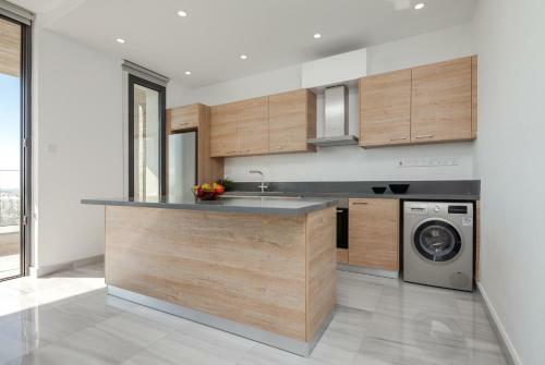 Residences 301, 3 Bedroom Apartment