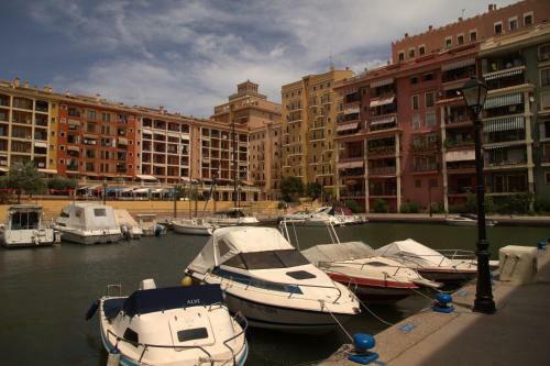 Apartment In Little Venice