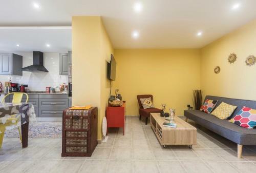Sea View Port Saplaya Apartments,2
