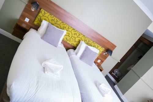 Surtees Hotel