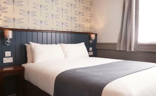 Hotel Corner House Inn By Good Night Inns
