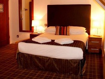 Waterside Hotel