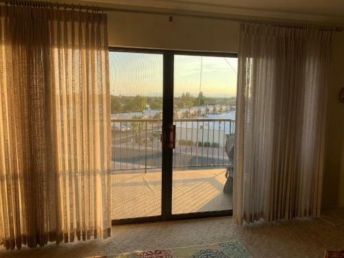 Spacious 2bed/2bath Apartment Is Mesa, Az - 55+ Community