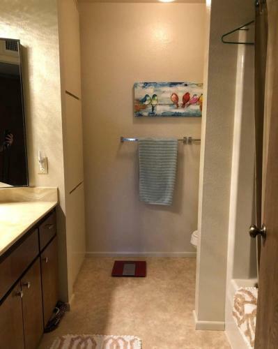 Spacious 2bed/2bath Apartment Is Mesa, Az - 55+ Community