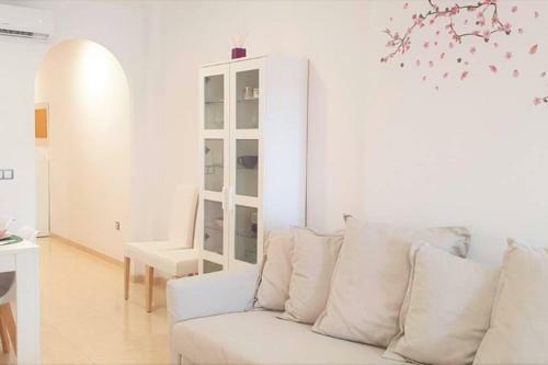 Apartamento Nuevo Con Piscina En La Env�a Golf