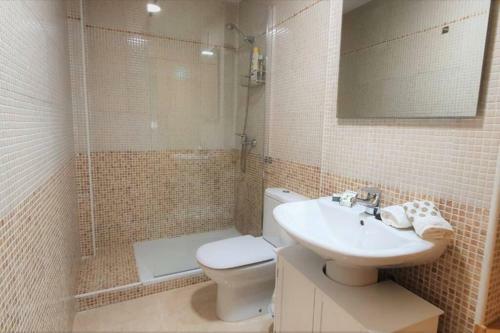 Apartamento Nuevo Con Piscina En La Env�a Golf