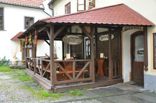 Hostal Pension U Galerie