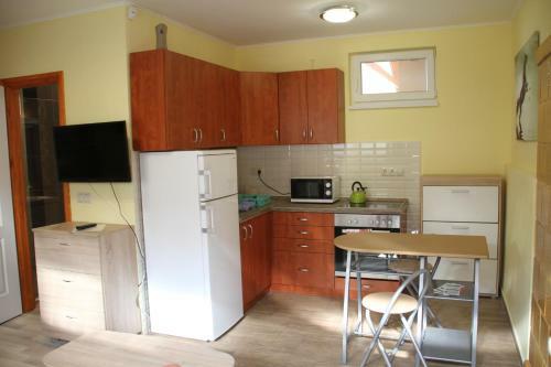 Dzsigol� Apartment