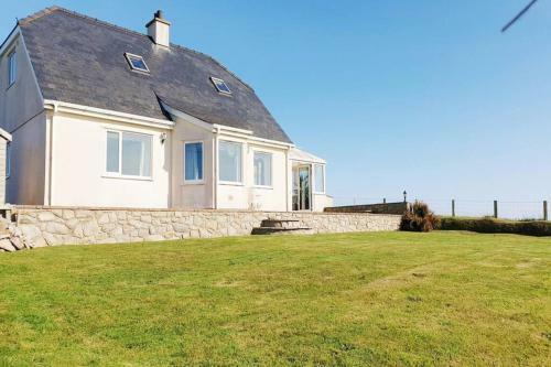 Bodnant-4 Bed-views Views Views-aberdaron