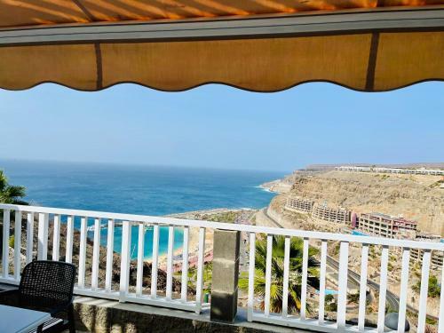 Apartamento Amadores Balcony - With Ocean View.