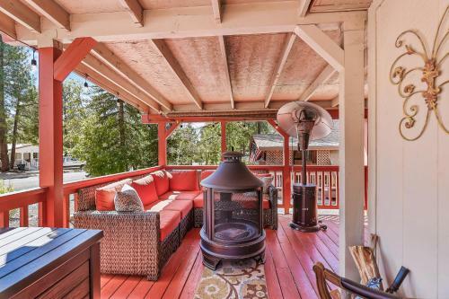 Hillside Getaway Cabin