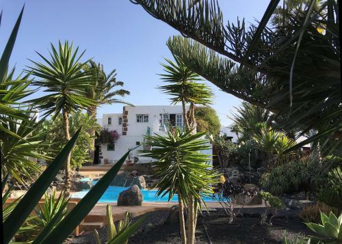 Casa Lisboa, Auf Der Finca Mimosa
