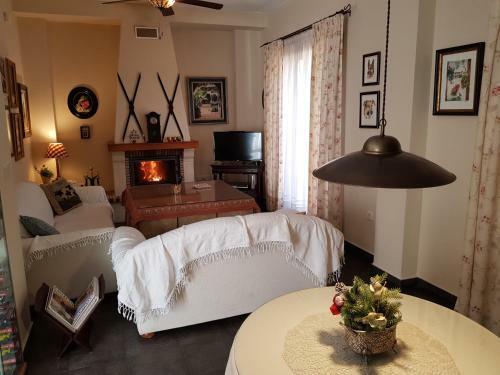 Casa Encantadora Con Piscina Privada Y Chimenea