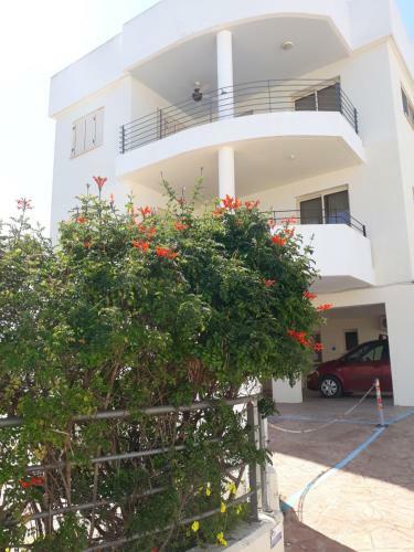 Sirina Bay Sea View Apartment