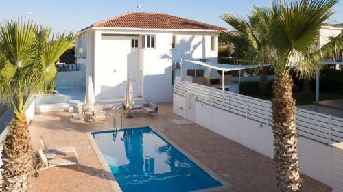 Pernera Family Villas